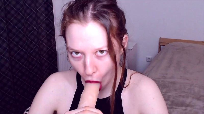 viktoryia sucking dildo 27-3