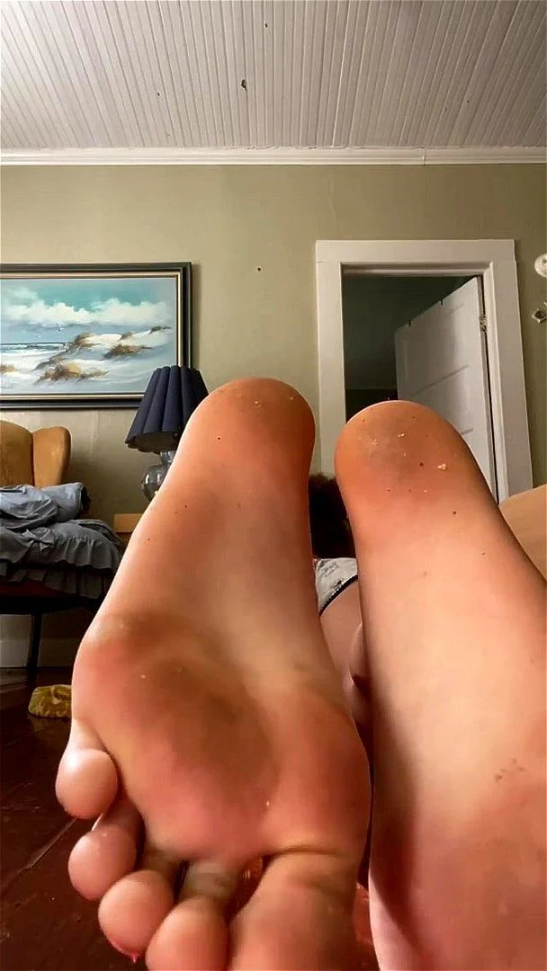 feet