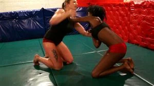 Women Wrestling & Catfight 1 thumbnail