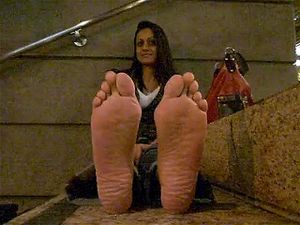 Regardez CSS - Middle Eastern Stinky Soles - Feet, Soles, Fetish ...