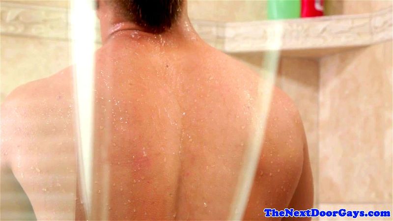 Ginger muscle masturbating in sexy shower