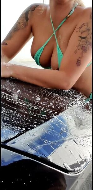 300px x 614px - Watch Latina is washing the car and gets naked - Latina, Big Ass, Big Tits  Porn - SpankBang