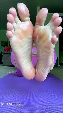 Wrinkled oily soles Wrinkled oily soles