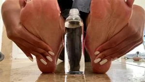 asian feet thumbnail