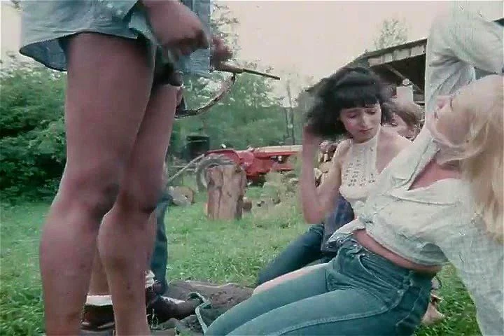 The Farmer's Daughters (1976)