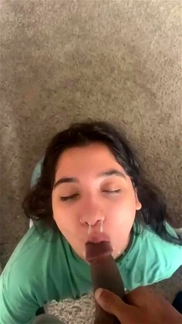 Latina gives bbc blowjob till facial (I got mad RIZZ) Latina gives bbc blowjob till facial (I got mad RIZZ)