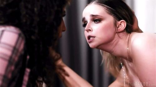 Cuck queen Porno Video - SpankBang