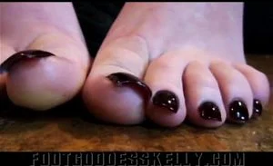 feet b thumbnail