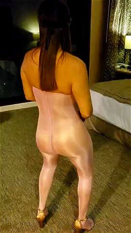 Sexy latina pantyhose dancer