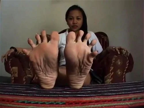 Filipina feet thumbnail