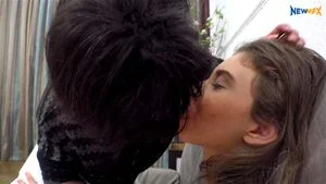 Lesbian Kiss thumbnail