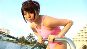 中村静香 thumbnail