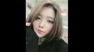 Watch from 0:00:05