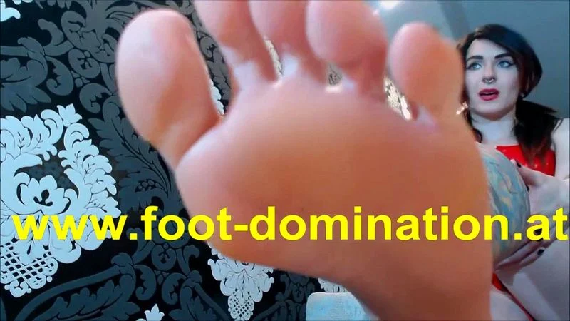 stomping fetish hussy stomping fetish hussy