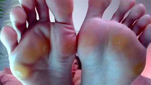 B1@nc@ L@wws0n natural nails and soles