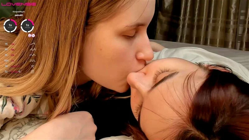 Soft Tongue Kisses+Mutual Breast Worship Soft Tongue Kisses+Mutual Breast Worship