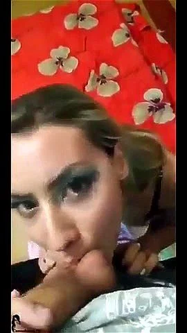 Sol Badano chupando pija