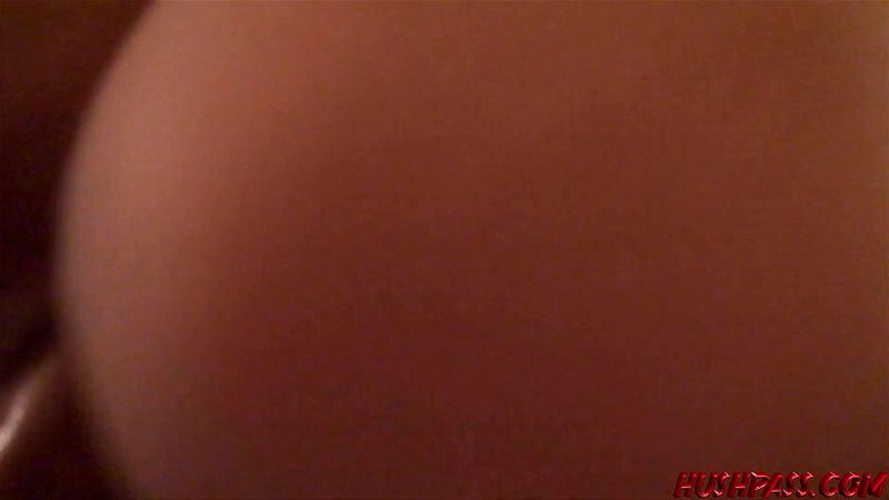 Vixen Layla blows dick before fucking in homemade love video