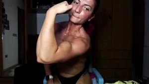 muscle girl thumbnail