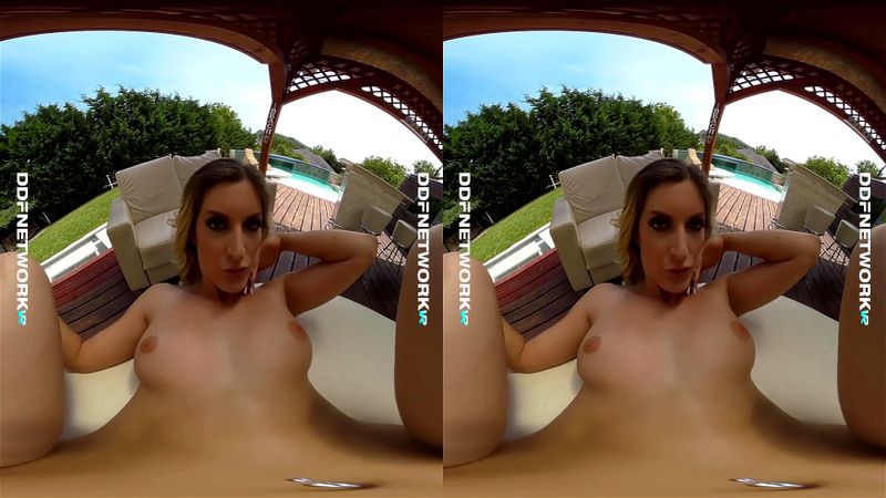 DDFNetwork VR - Poolside VR Striptease with Alice