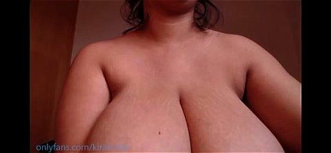 Huge boobs Huge boobs