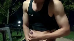 Watch from 0:05:21