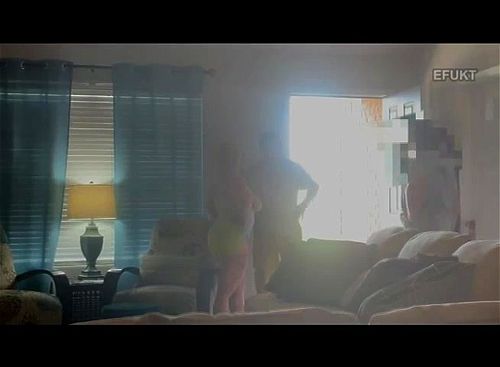Efukt porn video – opens her door for anyone