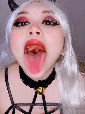 Ahegao thumbnail