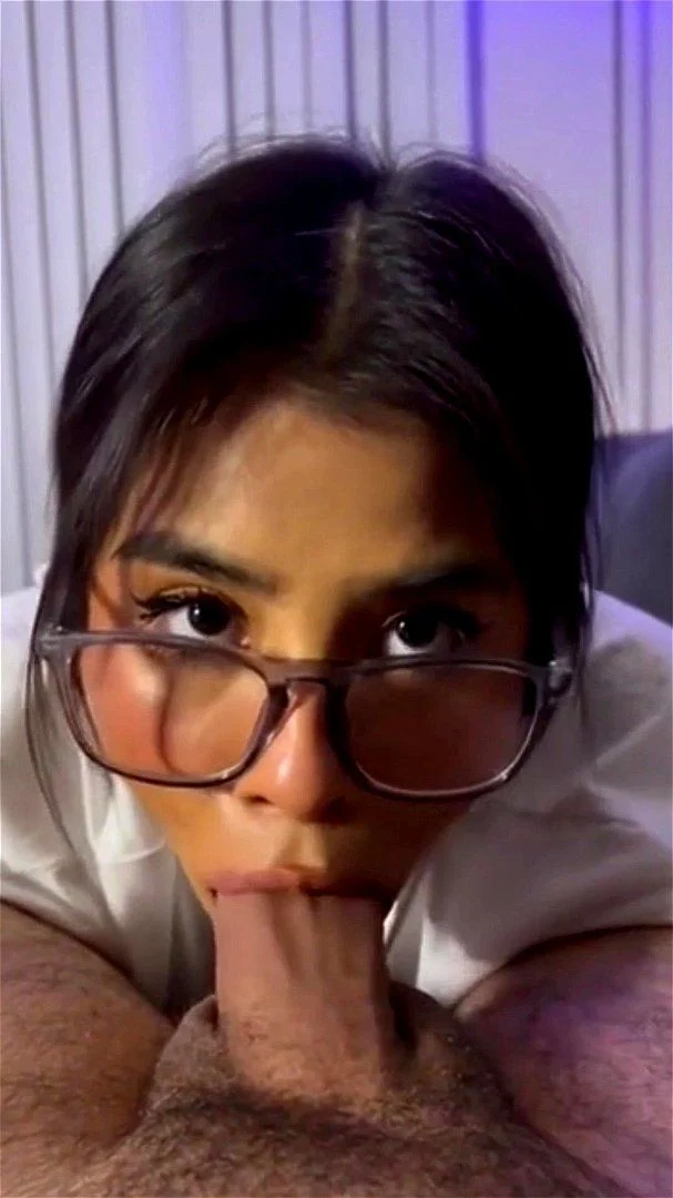 Nerdy Deepthroat And Facial Nerdy Deepthroat And Facial
