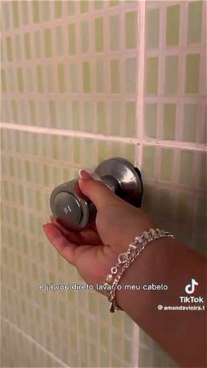 Watch from 0:00:17