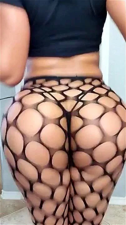 Sexy ass clap it and twerk it Sexy ass clap it and twerk it