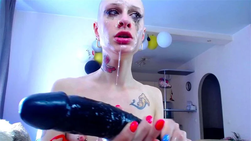 One of the best deepthroat ever One of the best deepthroat ever