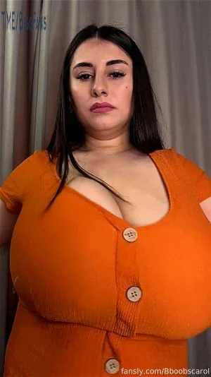 Enourmous tits thumbnail