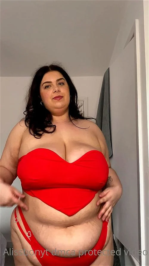 bbw clothes try on