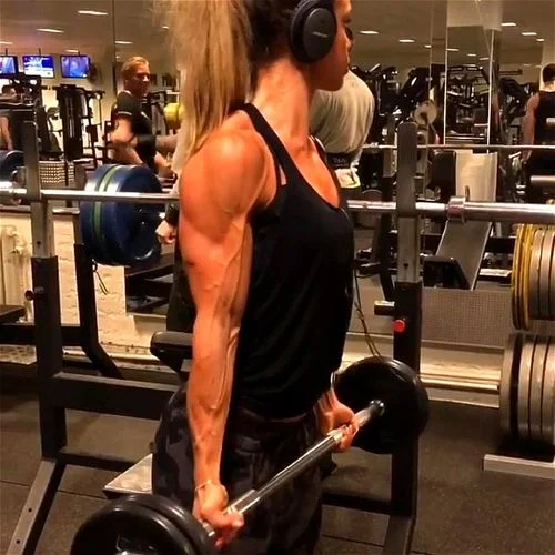 muscle girl, sexxygirl, muscle, muscle babe