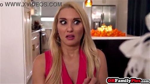 Demi hawks: Blowjob, Missonary & Eporner Porn