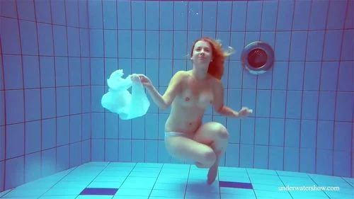 Underwater Show, babe, public, solo female