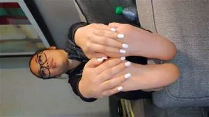 Asian feet thumbnail