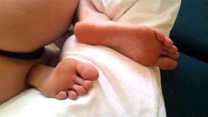 Feet thumbnail