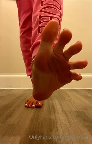 feet thumbnail