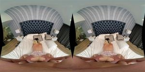 Jessie Saint thumbnail