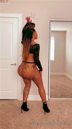 Booty Shaking thumbnail
