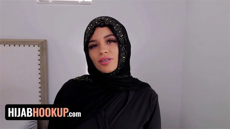 Hijab Hookup - Muslim Virgin Teen Gets Introduced To The Wonders Of Pussy Fucking