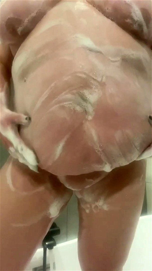 Fat bitch shower time Fat bitch shower time