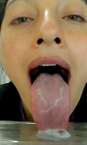 mouth fetish thumbnail