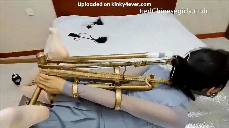 Chinese bondage girl
