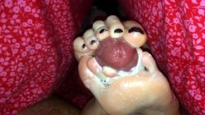 Feet thumbnail