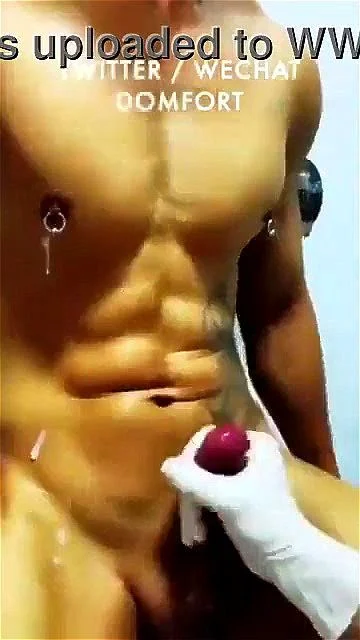 Chinese hunk has a creampie