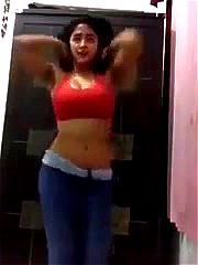 Dewi Persik Hot