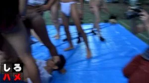 4-girl asian gangbang